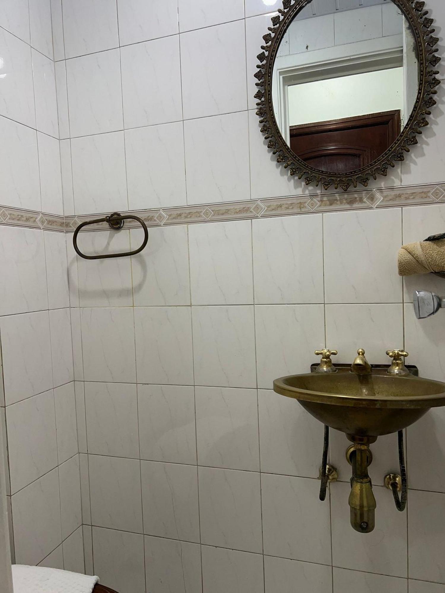 Apto Classico A 3 Min Da Apartamento