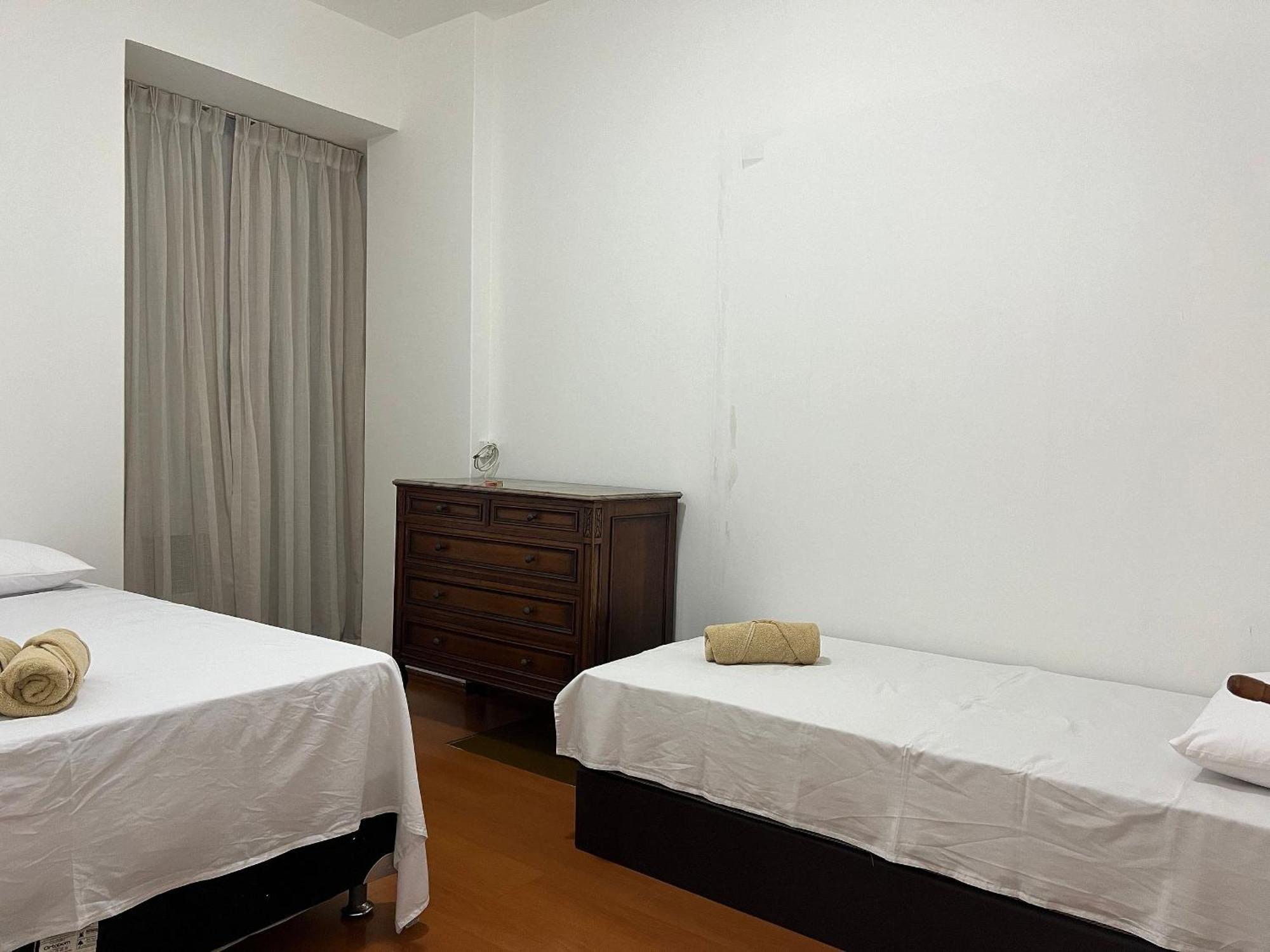 Apto Classico A 3 Min Da Apartamento